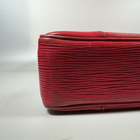 LOUIS VUITTON Porte-Documents Voyage Red Epi Leather Briefcase Bag - Picture 5 of 13